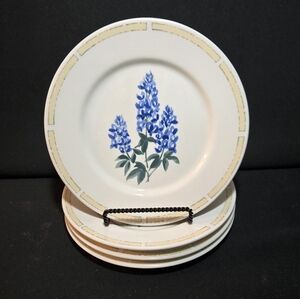 Dining Style Vintage Bluebonnet Salad/Appetizer Plates Set Of Four.
